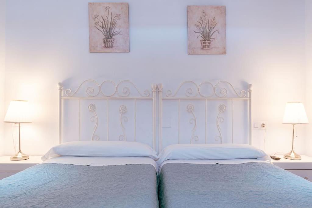 Apartamento Con Encanto En Patio Sevillano ภายนอก รูปภาพ